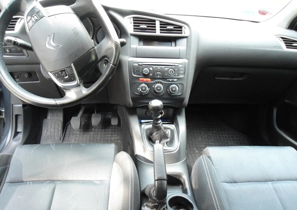 Citroen C4 cena 24900 przebieg: 225000, rok produkcji 2012 z Piaski małe 106